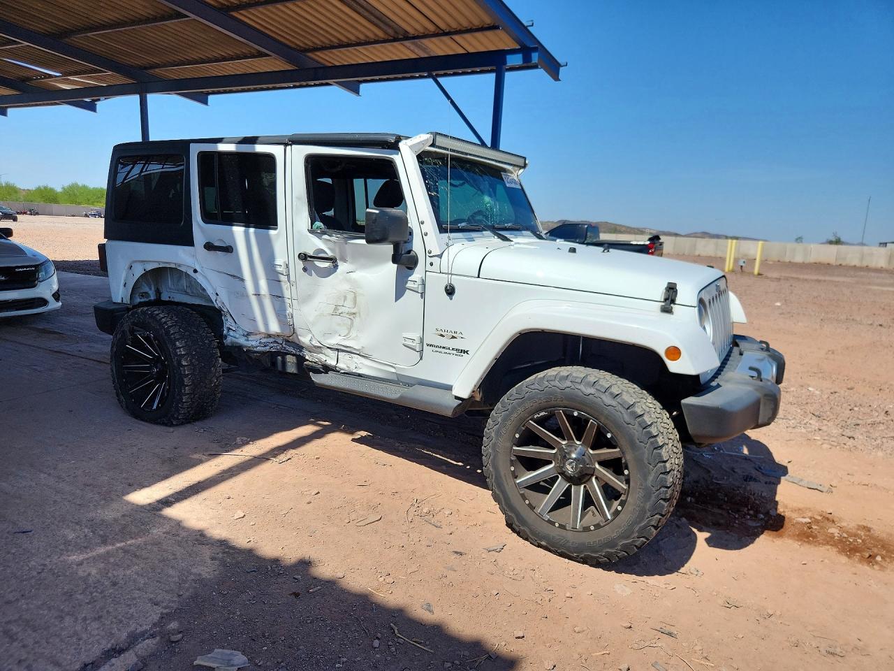 2018 Jeep Wrangler Unlimited Sahara - Image 4