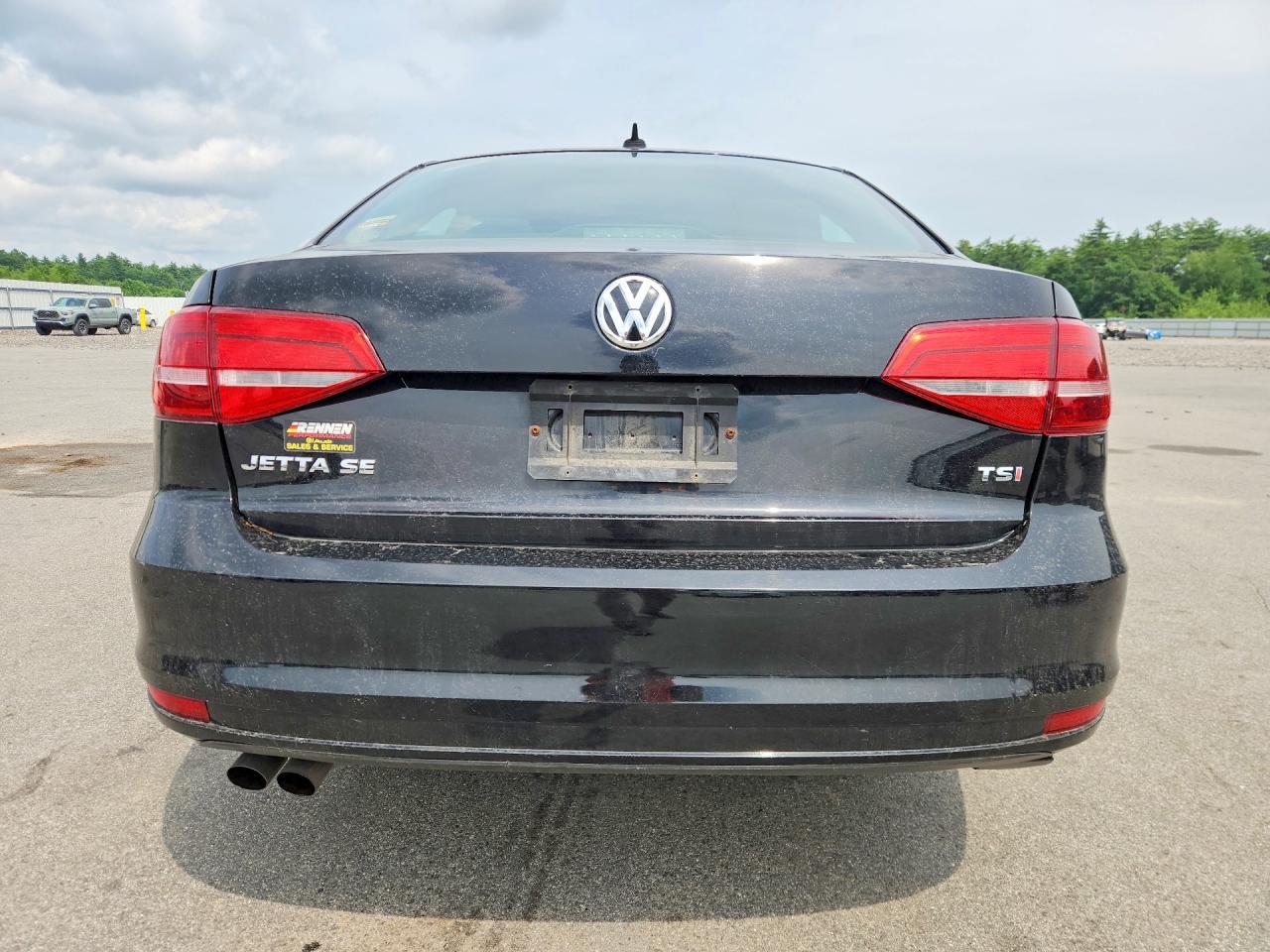 2015 Volkswagen Jetta Se - Image 6