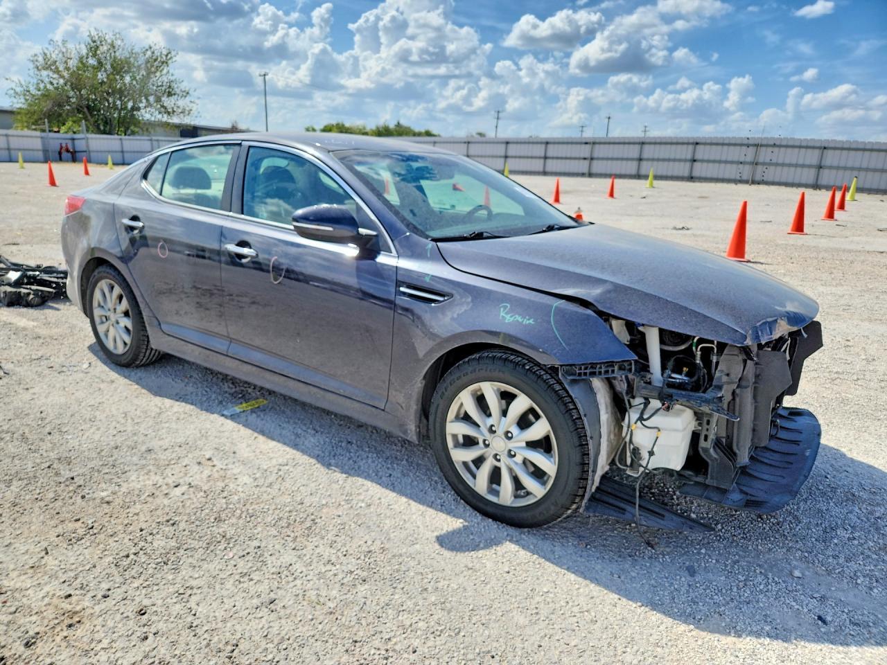 2015 Kia Optima - Фото 4