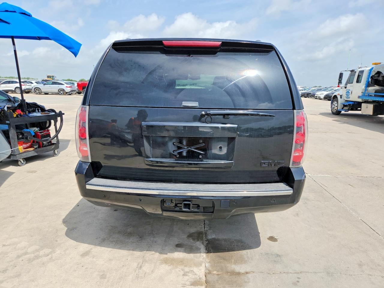 2007 GMC Yukon Xl C1500 - Фото 6