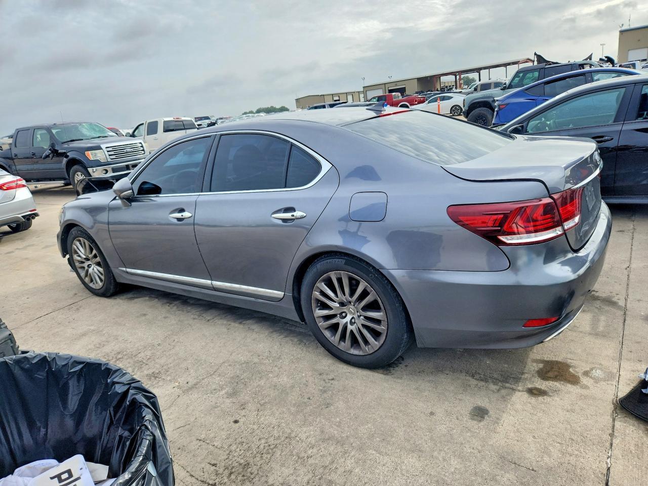 2013 Lexus Ls 460 - Фото 2