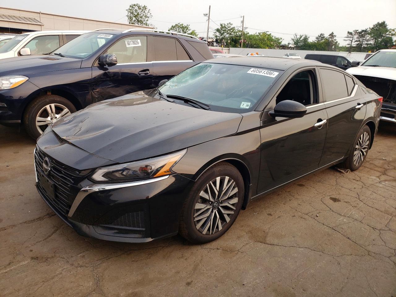 2023 Nissan Altima Sv