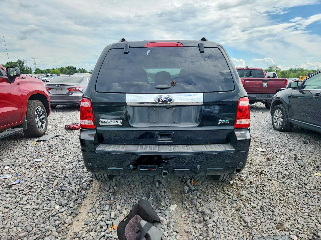 2012 Ford Escape Limited - Image 6