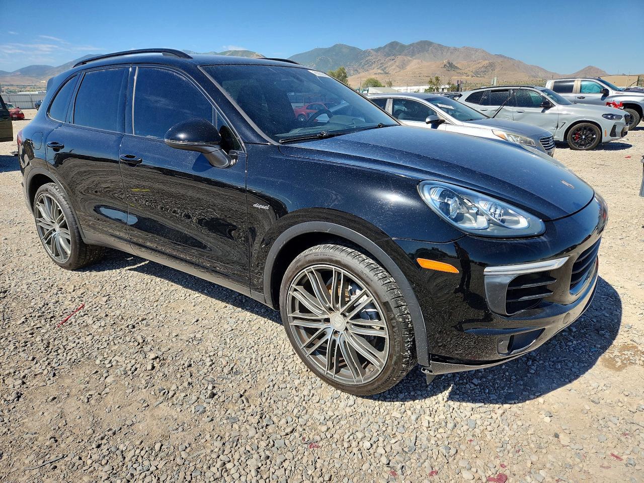 2016 Porsche Cayenne - Image 4
