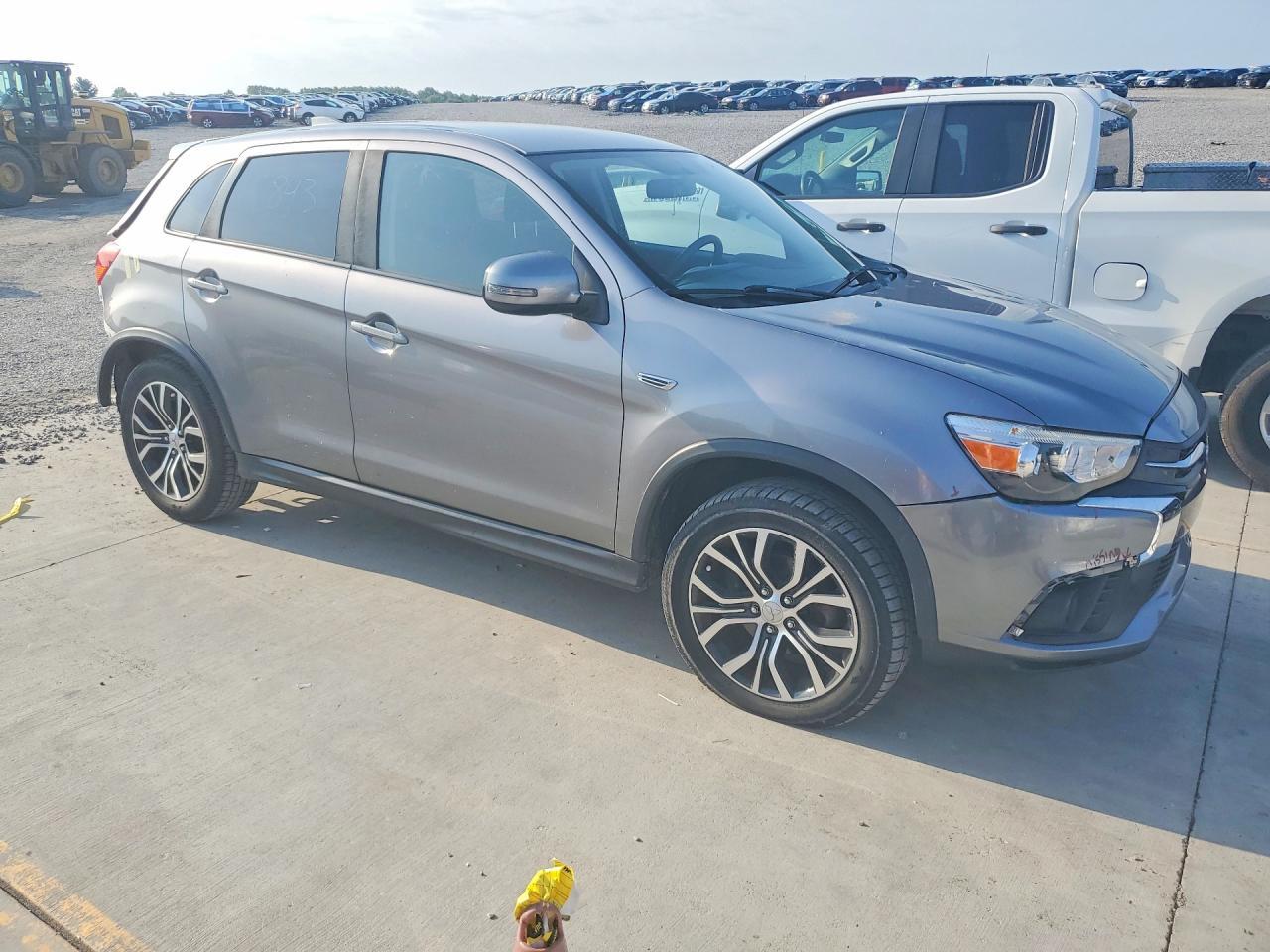 2019 Mitsubishi Outlander Sport Es - Фото 4