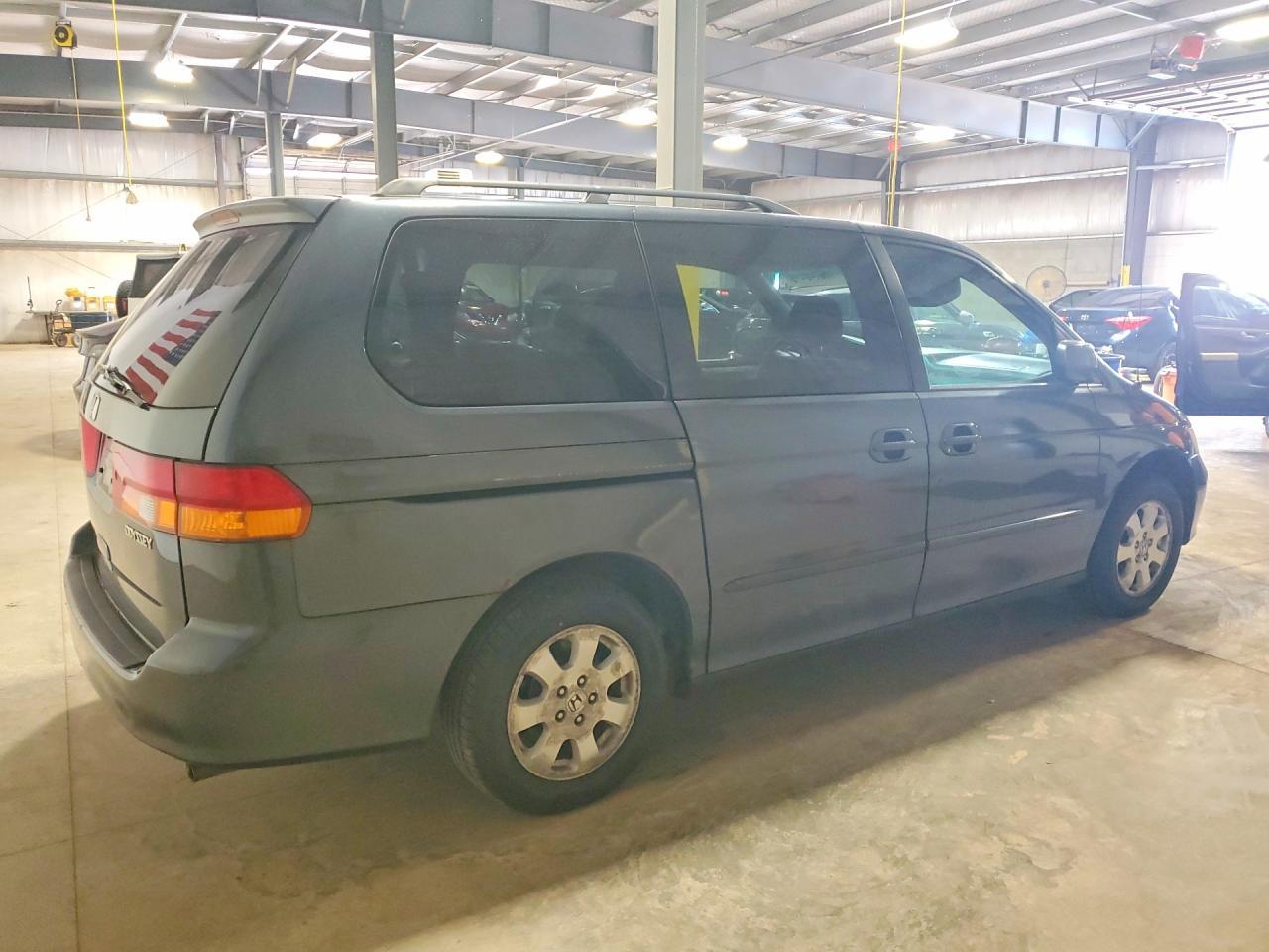 2004 Honda Odyssey Ex - Image 3