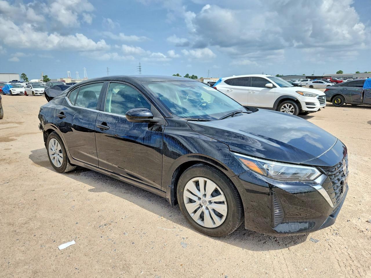 2024 Nissan Sentra S - Image 4