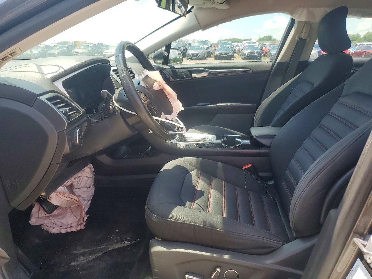 2016 Ford Fusion Se - Фото 7