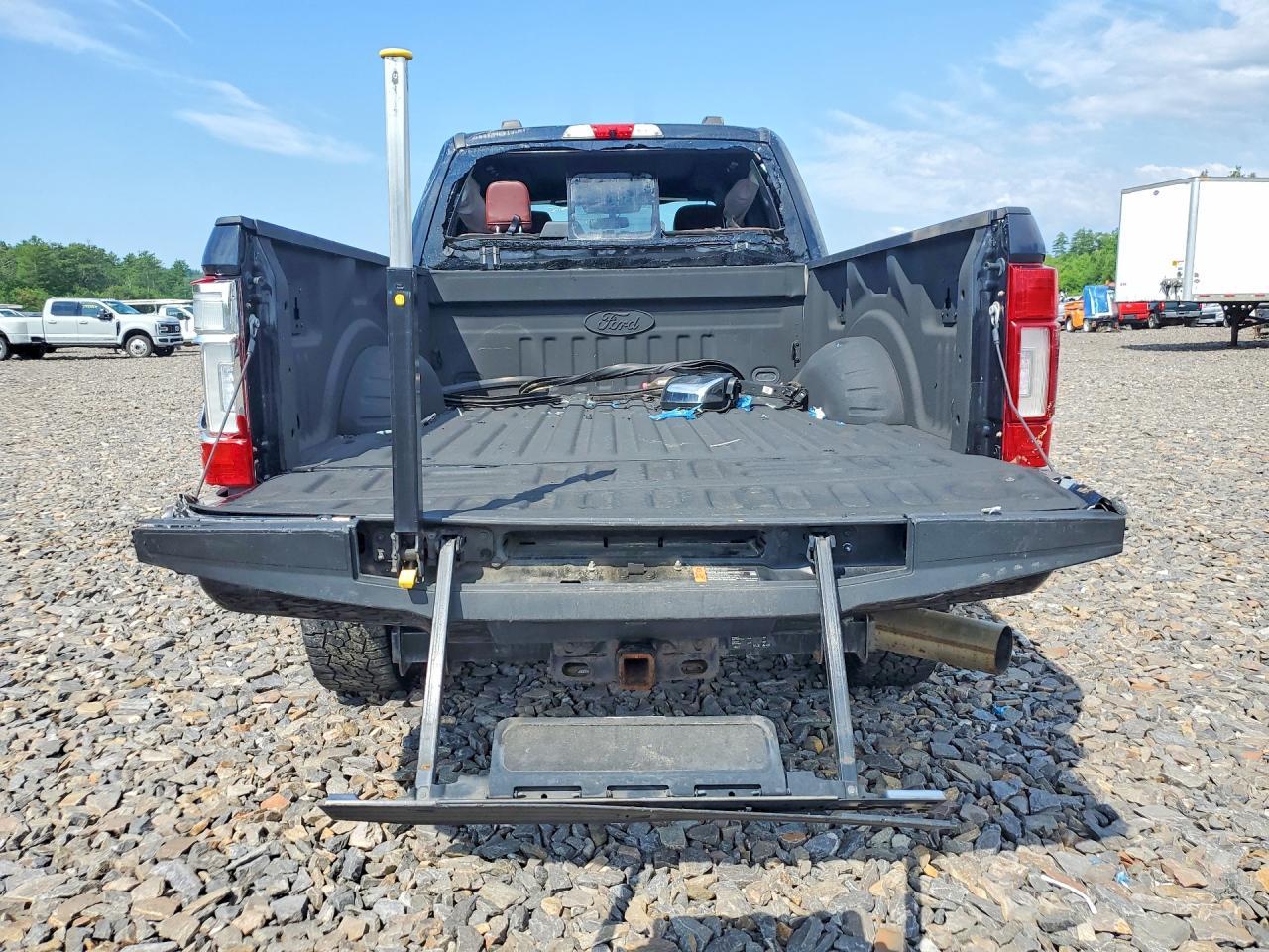2021 Ford F350 Pu 4X - Фото 6