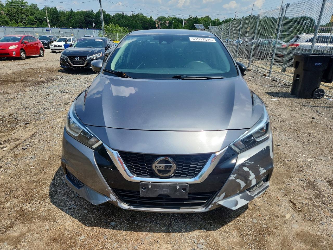 2021 Nissan Versa Sv - Image 5