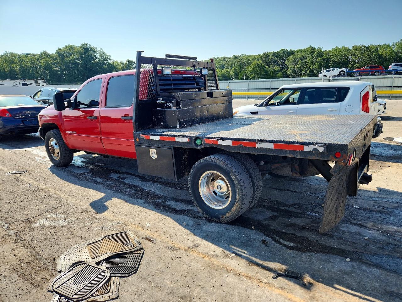 2008 Chevrolet Silverado K3500 - Фото 2