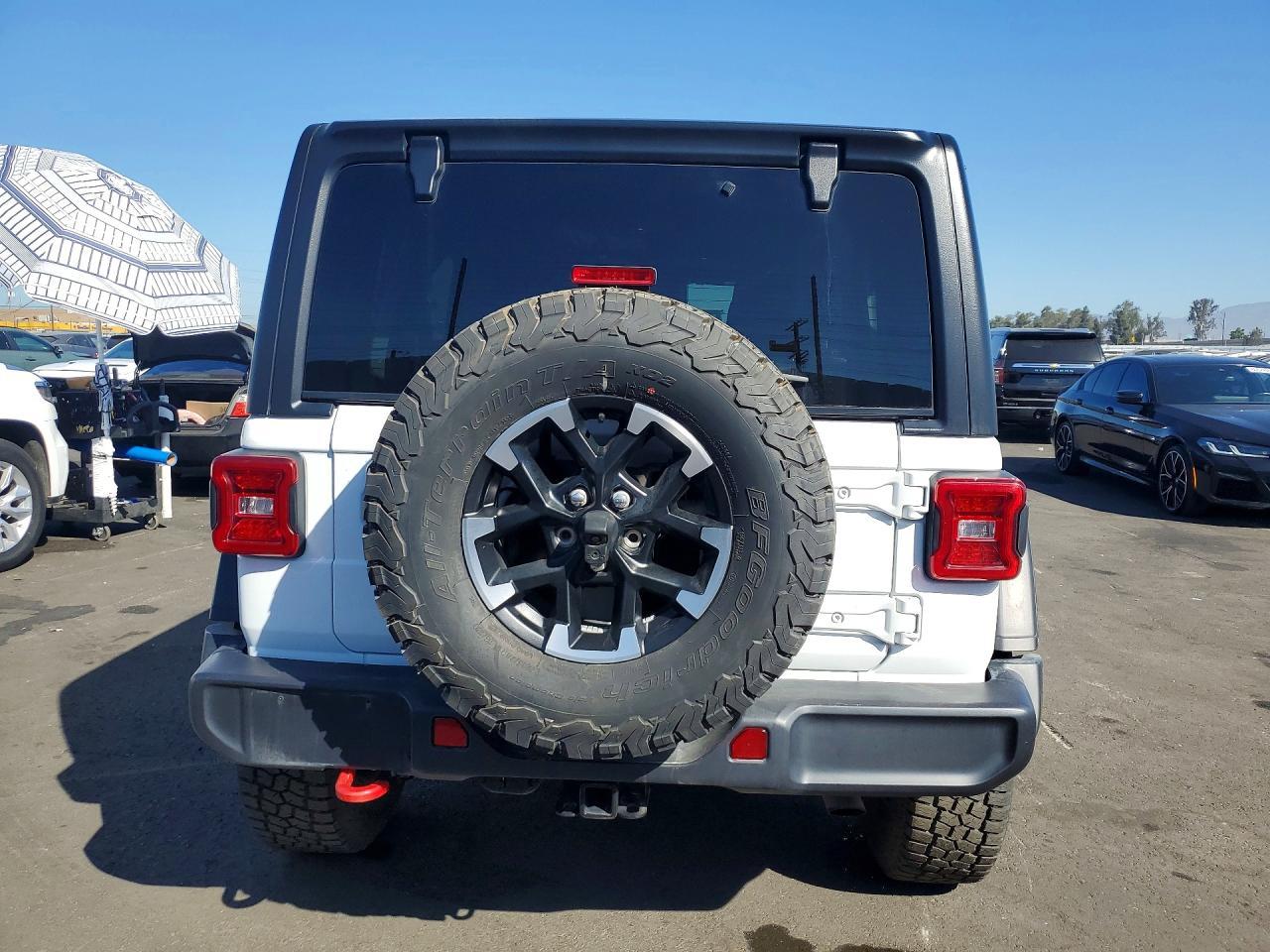 2025 Jeep Wrangler Rubicon - Image 6