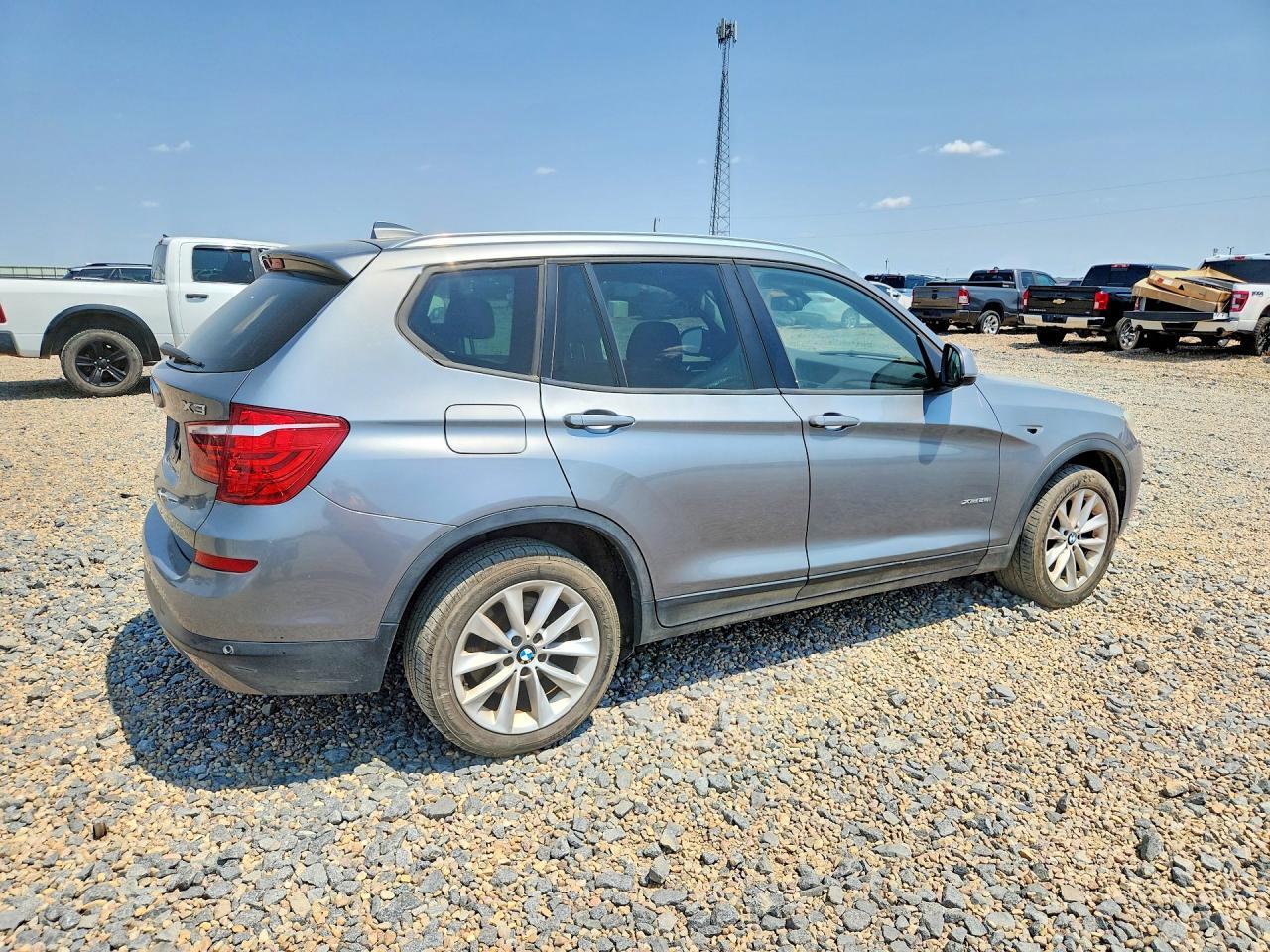 2016 BMW X3 xDrive28I - Фото 3