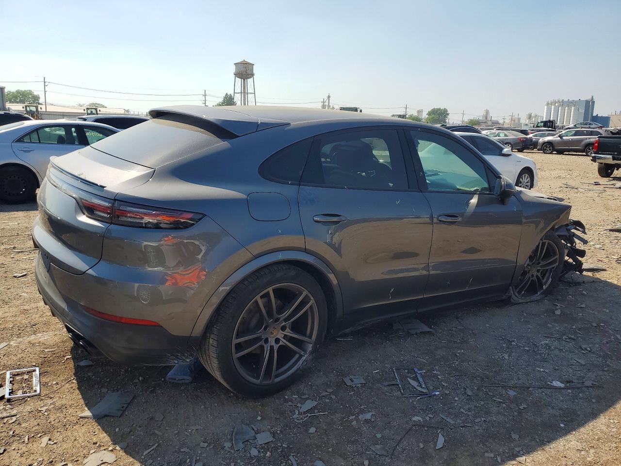 2020 Porsche Cayenne S Coupe - Фото 3