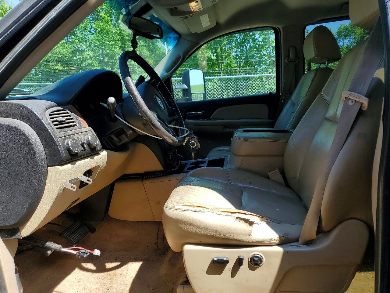 2007 Chevrolet Silverado K3500 - Image 7