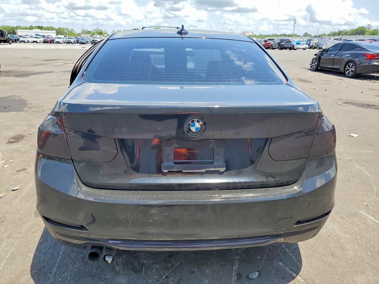 2012 BMW 328 I - Image 6