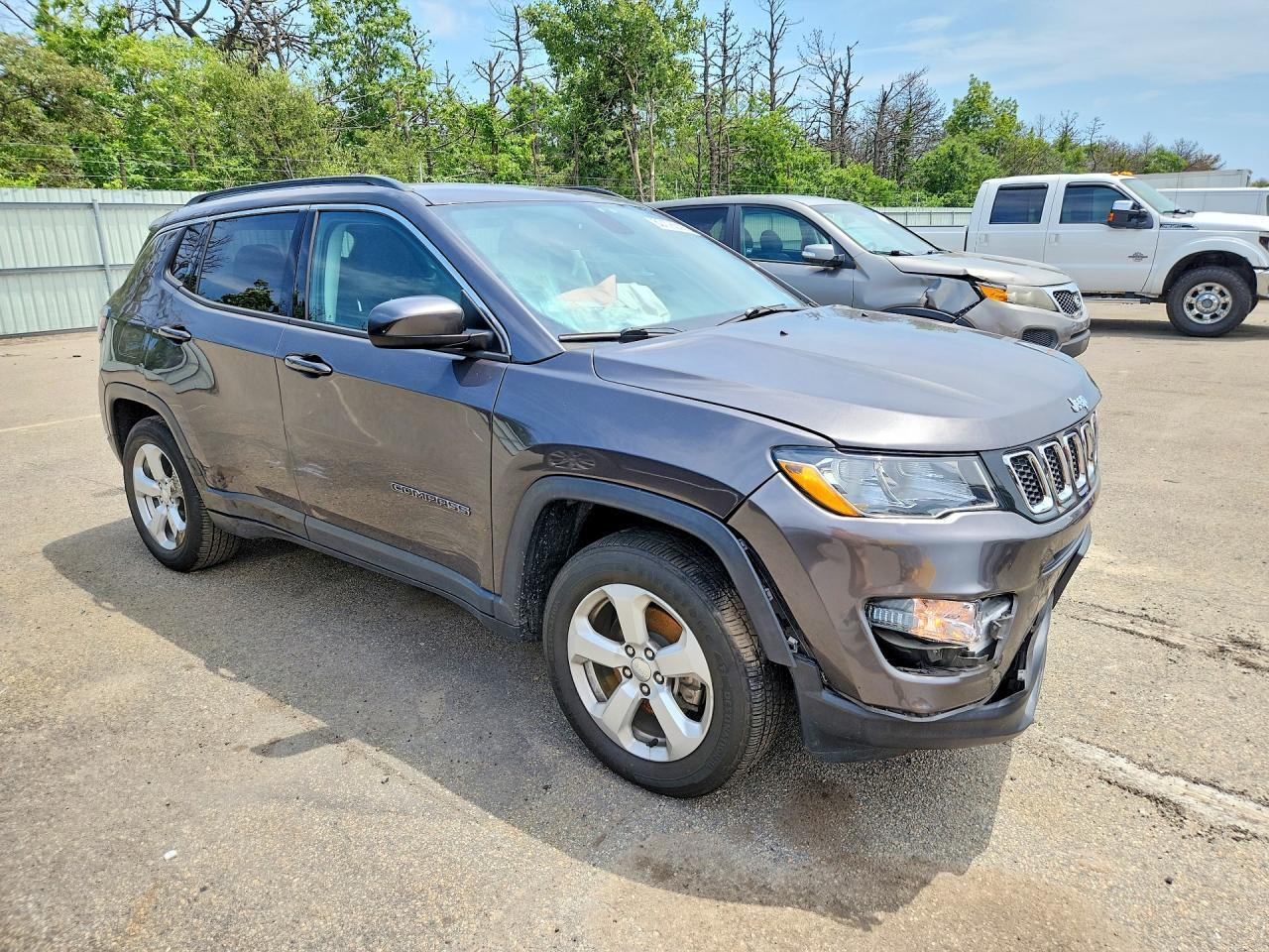 2021 Jeep Compass Latitude - Фото 4