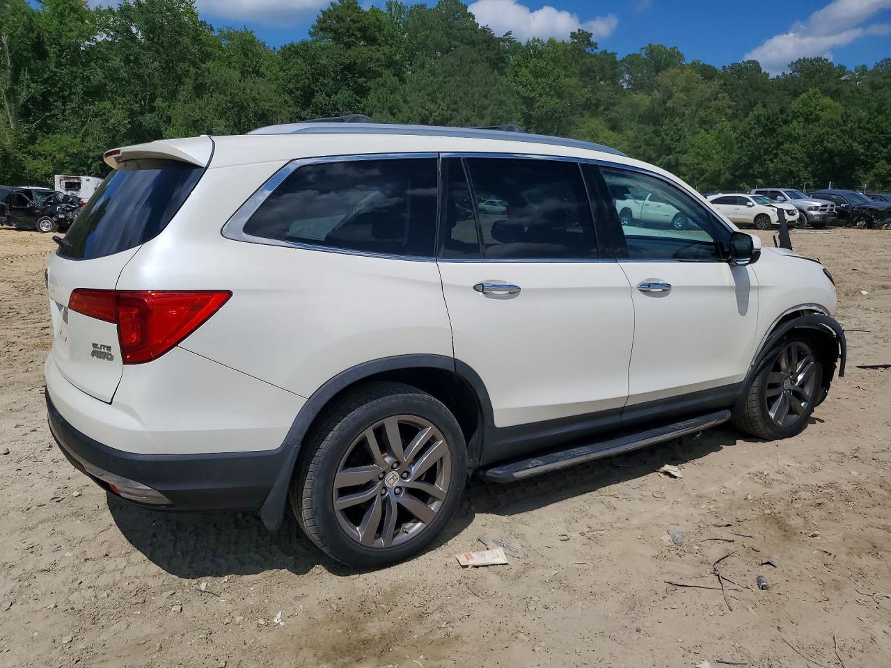 2017 Honda Pilot Elite - Фото 3