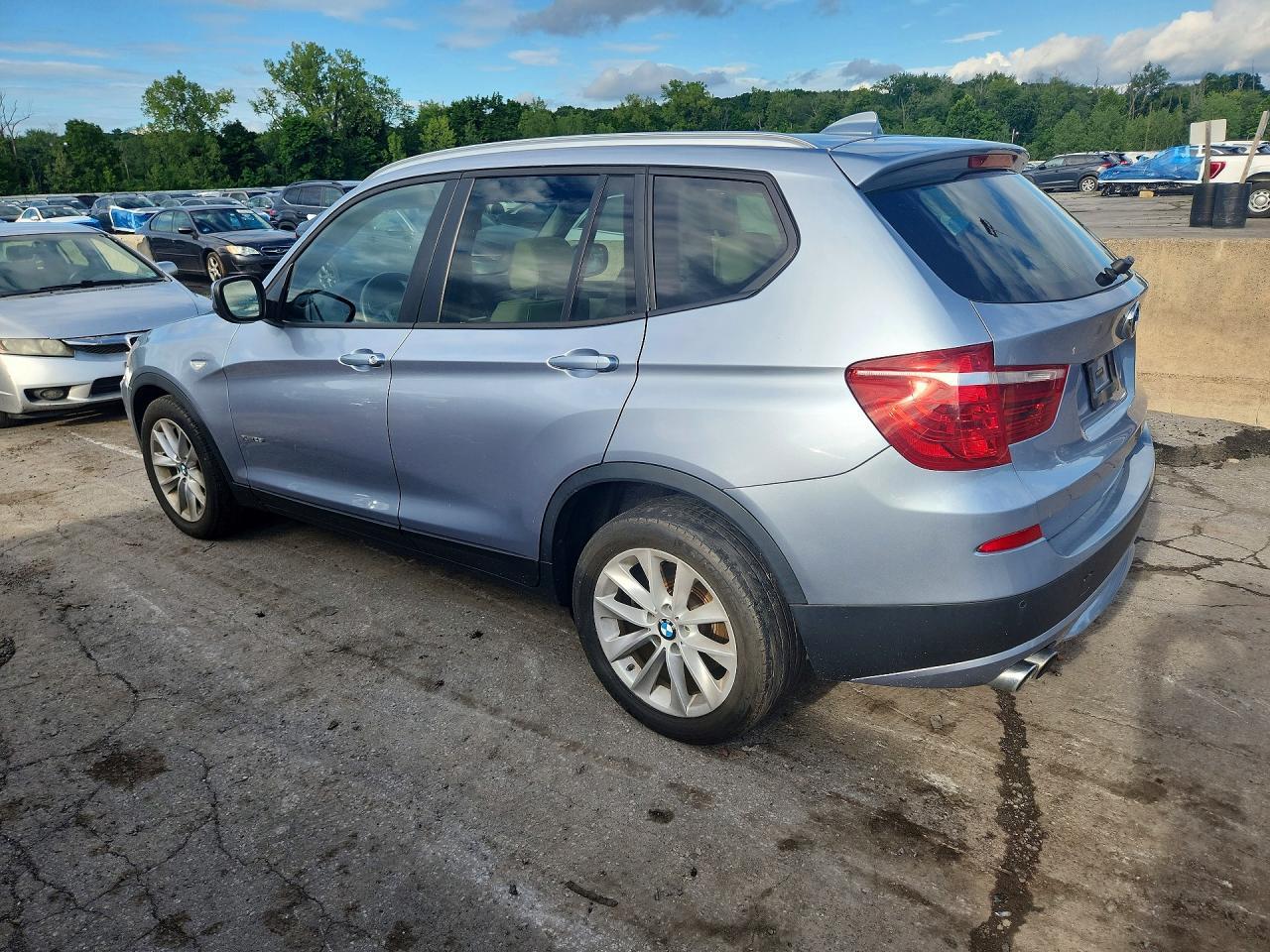 2014 BMW X3 xDrive28I - Image 2