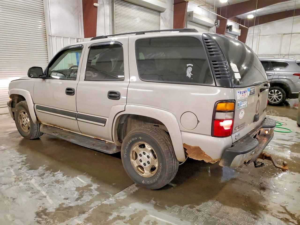 2005 Chevrolet Tahoe K1500 - Image 2