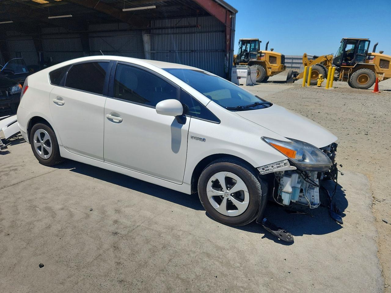 2015 Toyota Prius Two - Фото 4