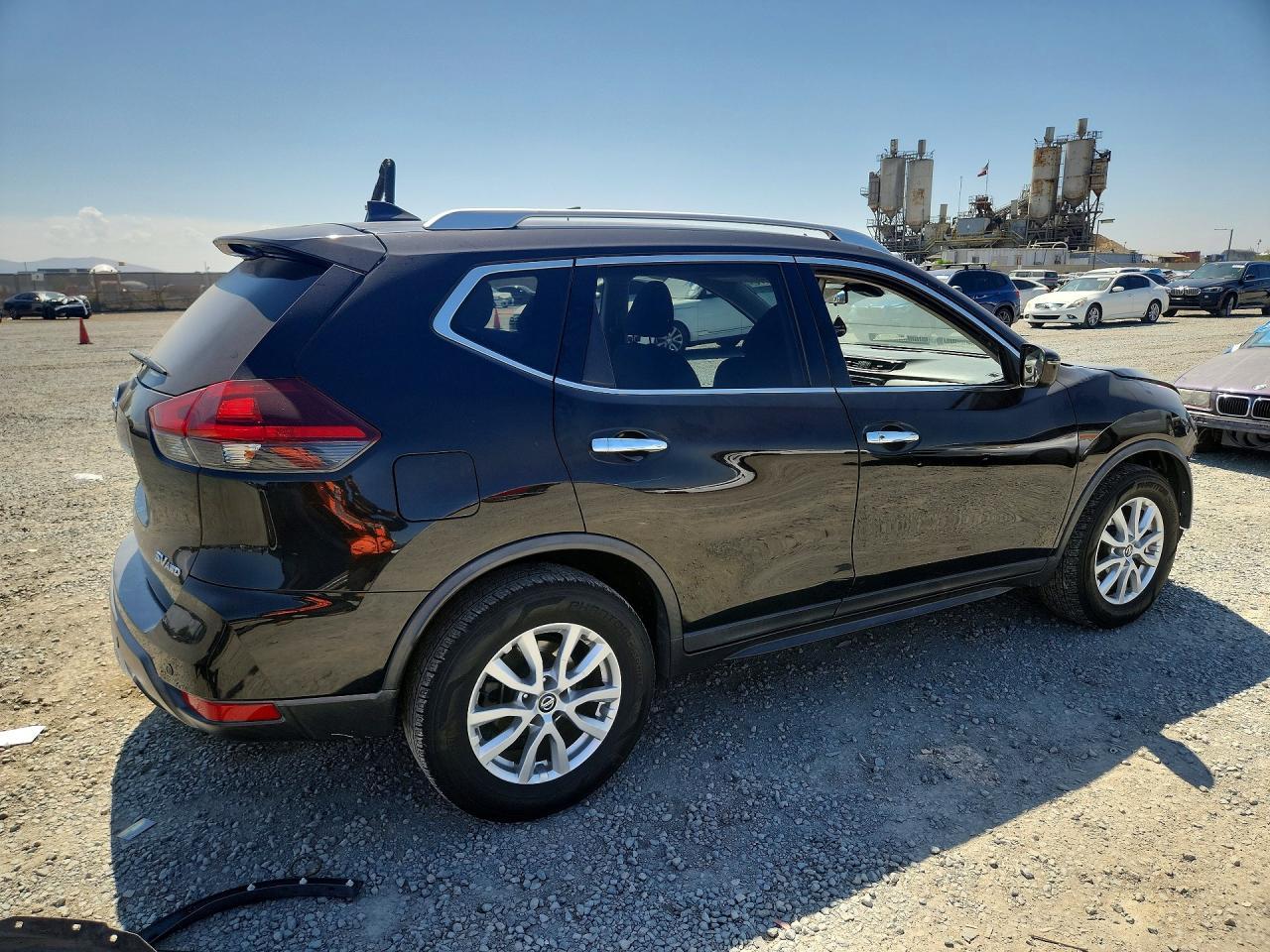 2019 Nissan Rogue Sv - Image 3
