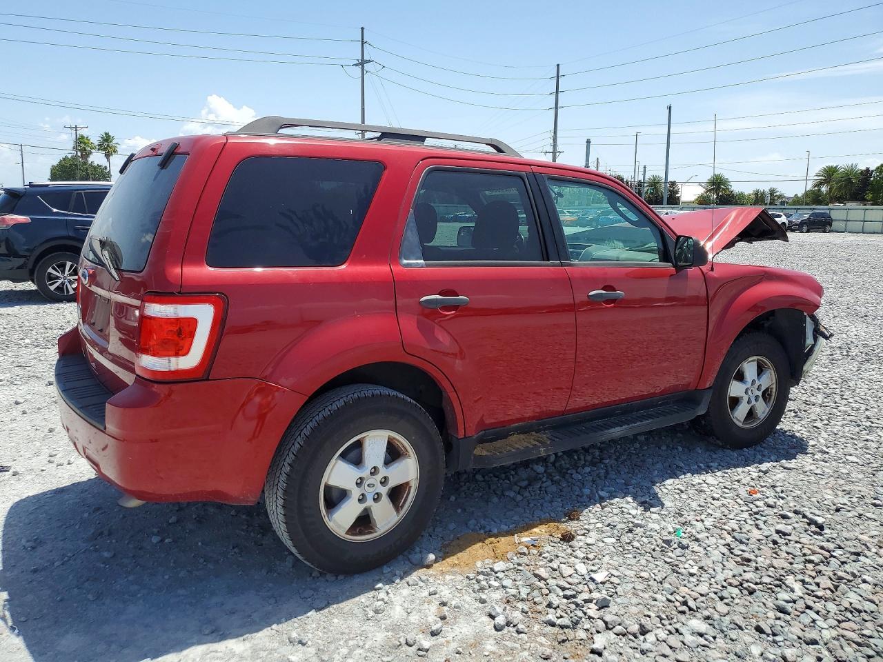 2011 Ford Escape Xlt - Фото 3