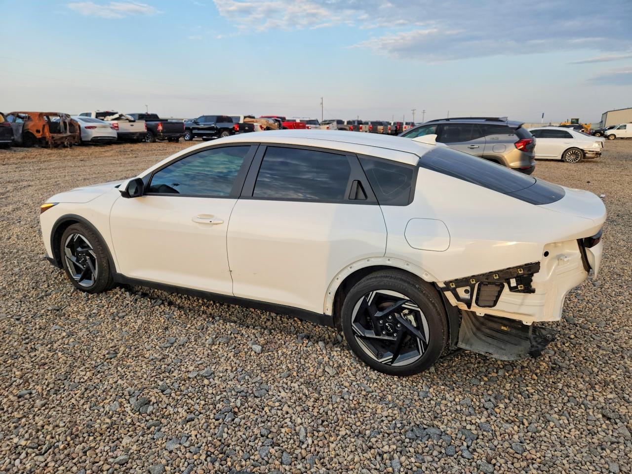 2025 Kia K4 Ex - Image 2