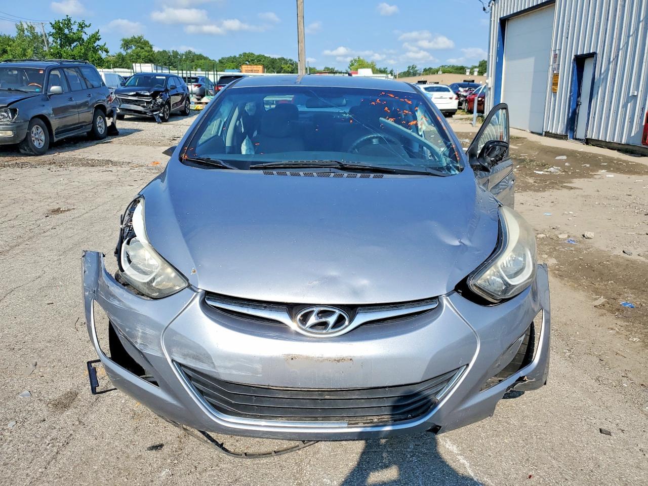2016 Hyundai Elantra Se - Image 5