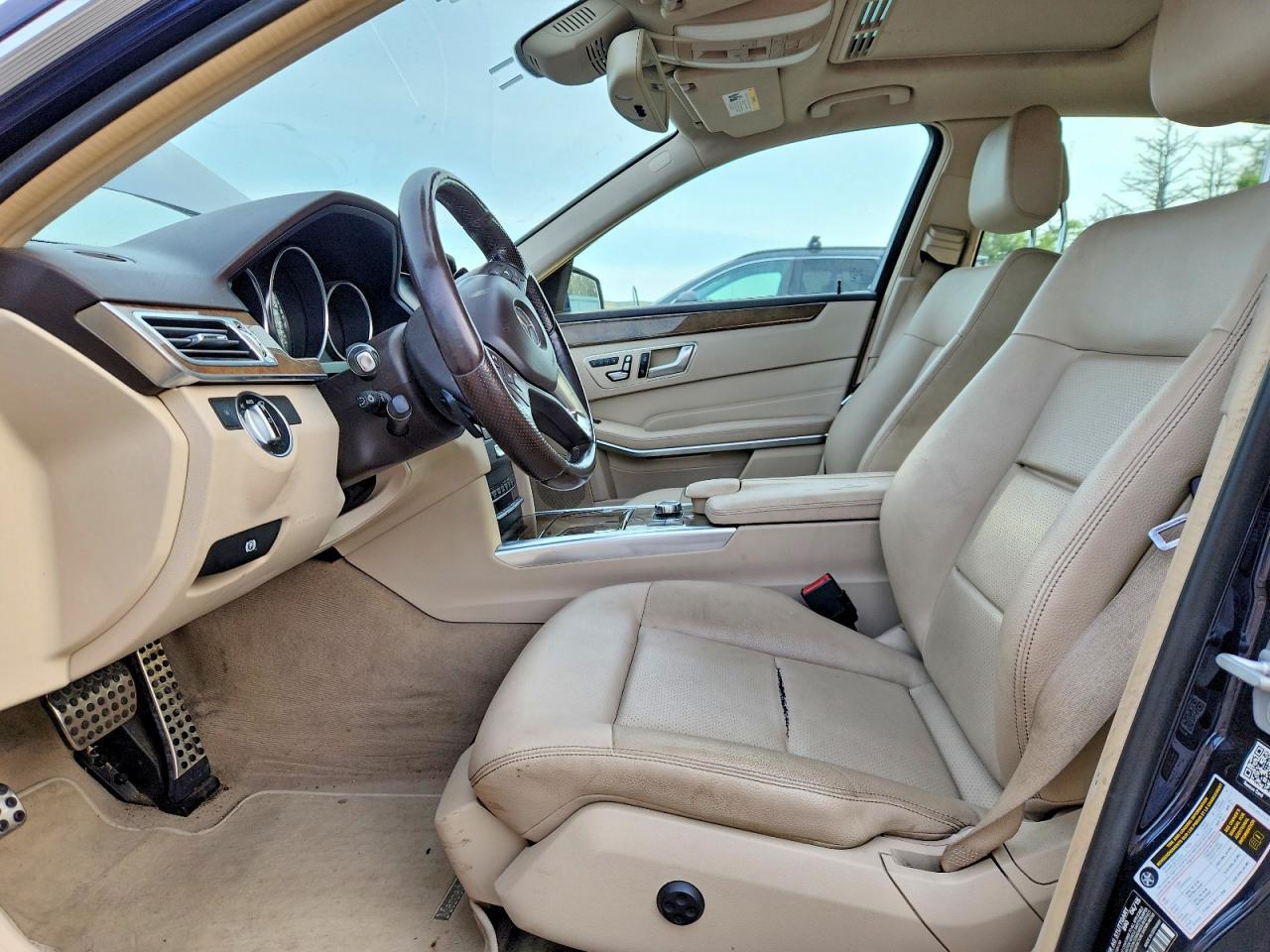 2016 Mercedes-Benz E 350 4Matic - Image 7