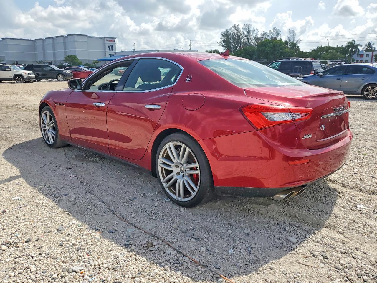 2017 Maserati Ghibli S - Фото 2