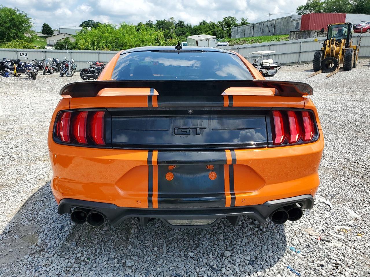 2020 Ford Mustang Gt - Фото 6