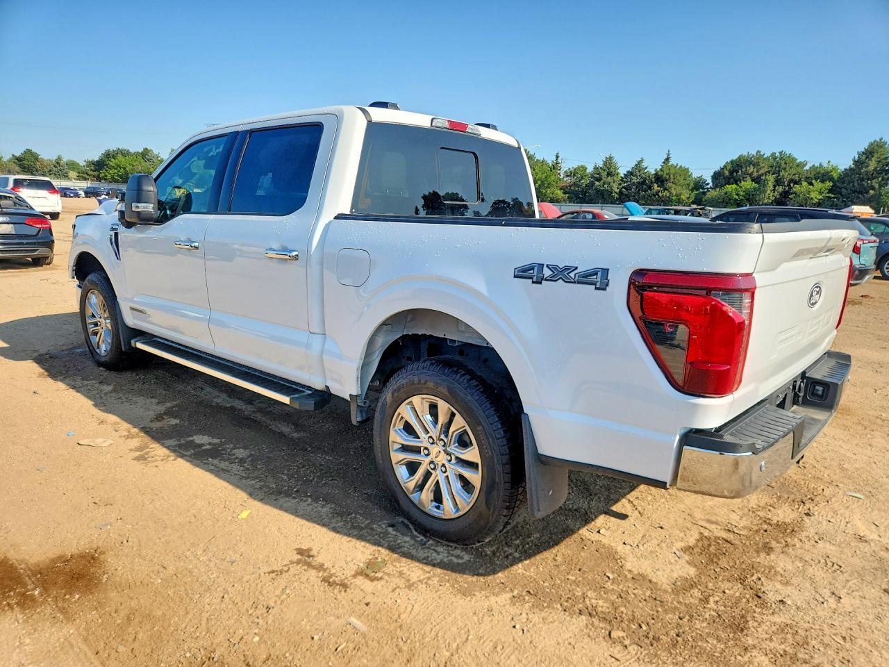 2025 Ford F150 Xlt - Фото 2