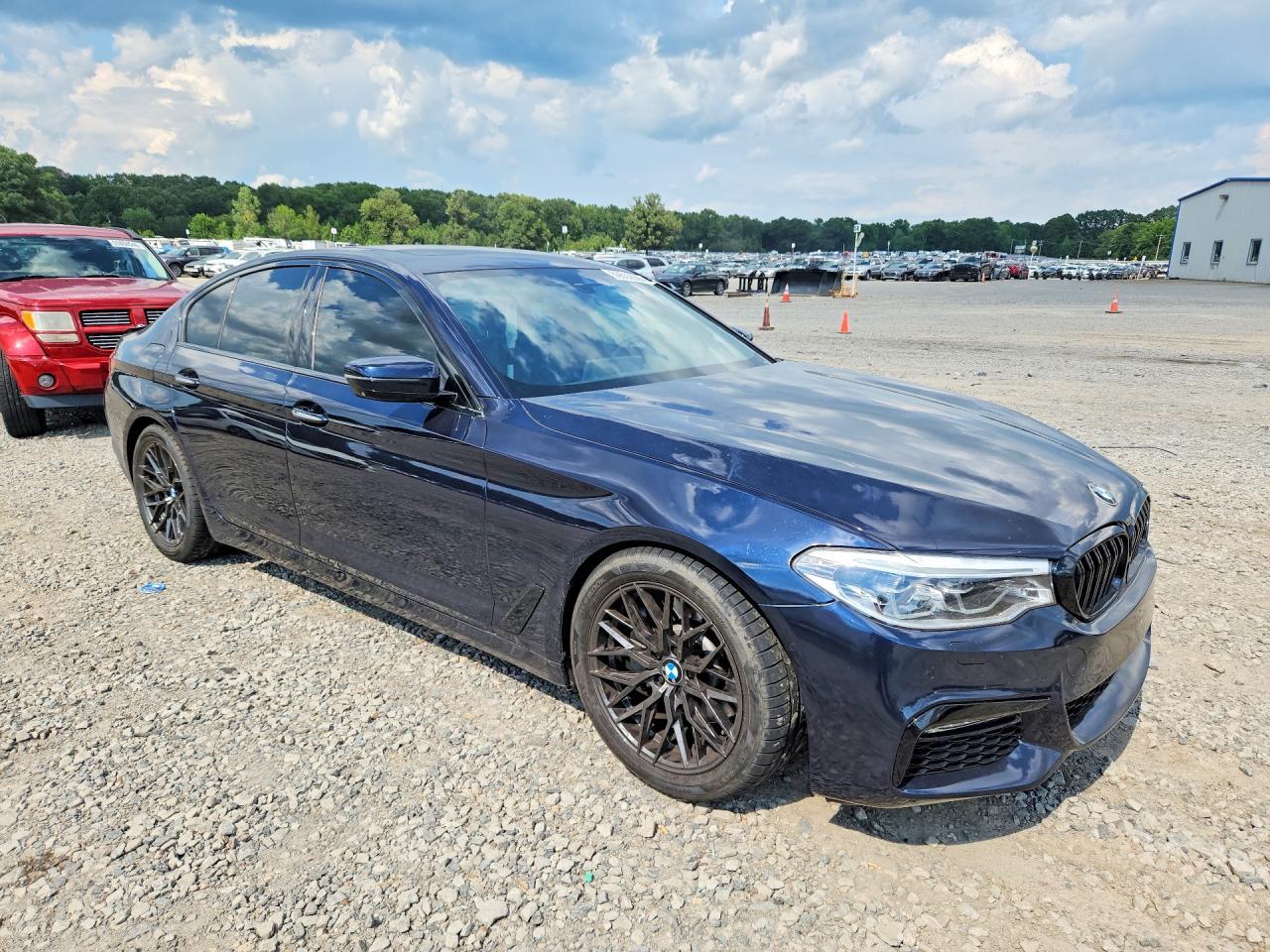 2018 BMW 5 Series - Фото 4