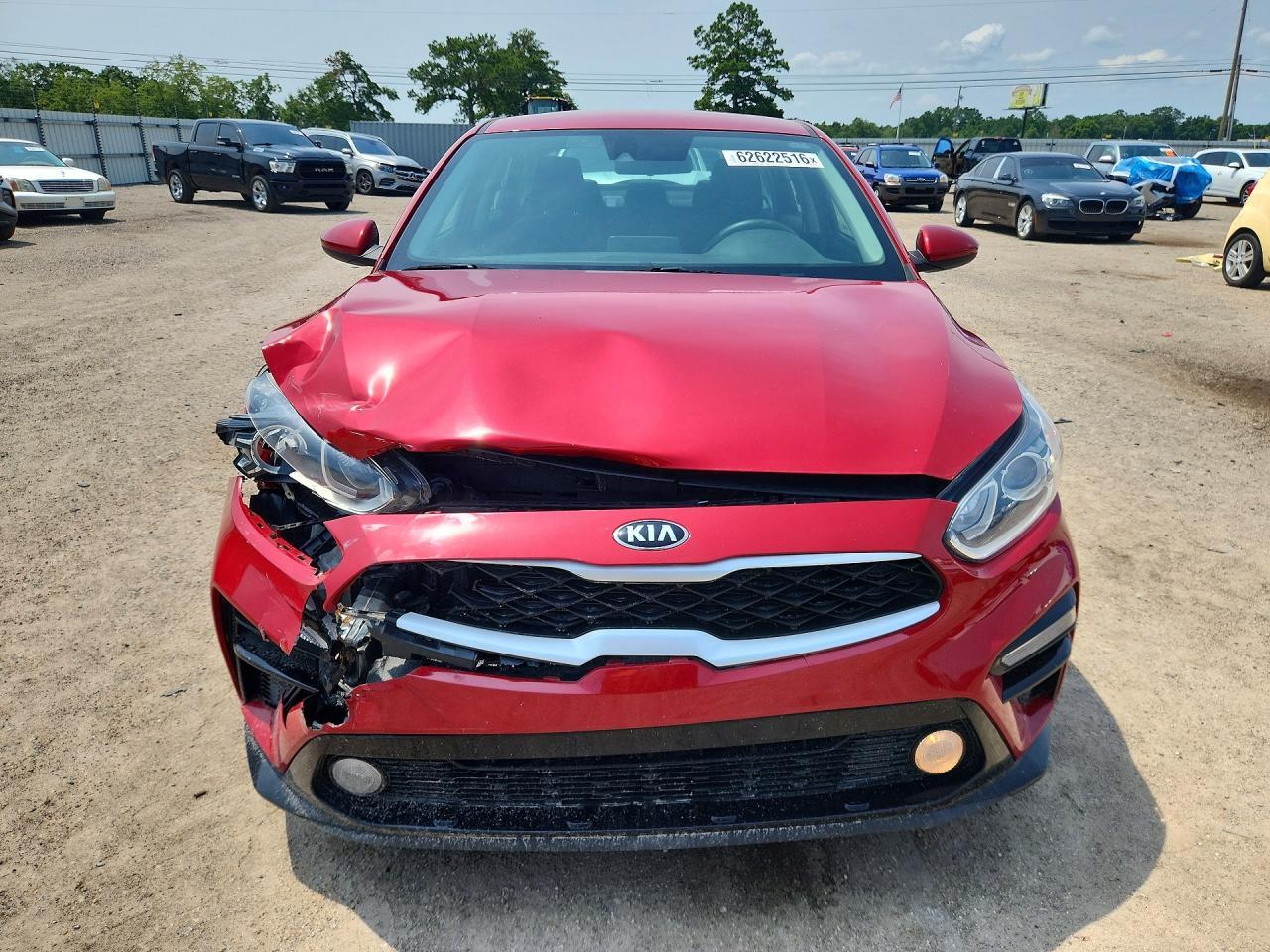 2020 Kia Forte Lxs - Image 5