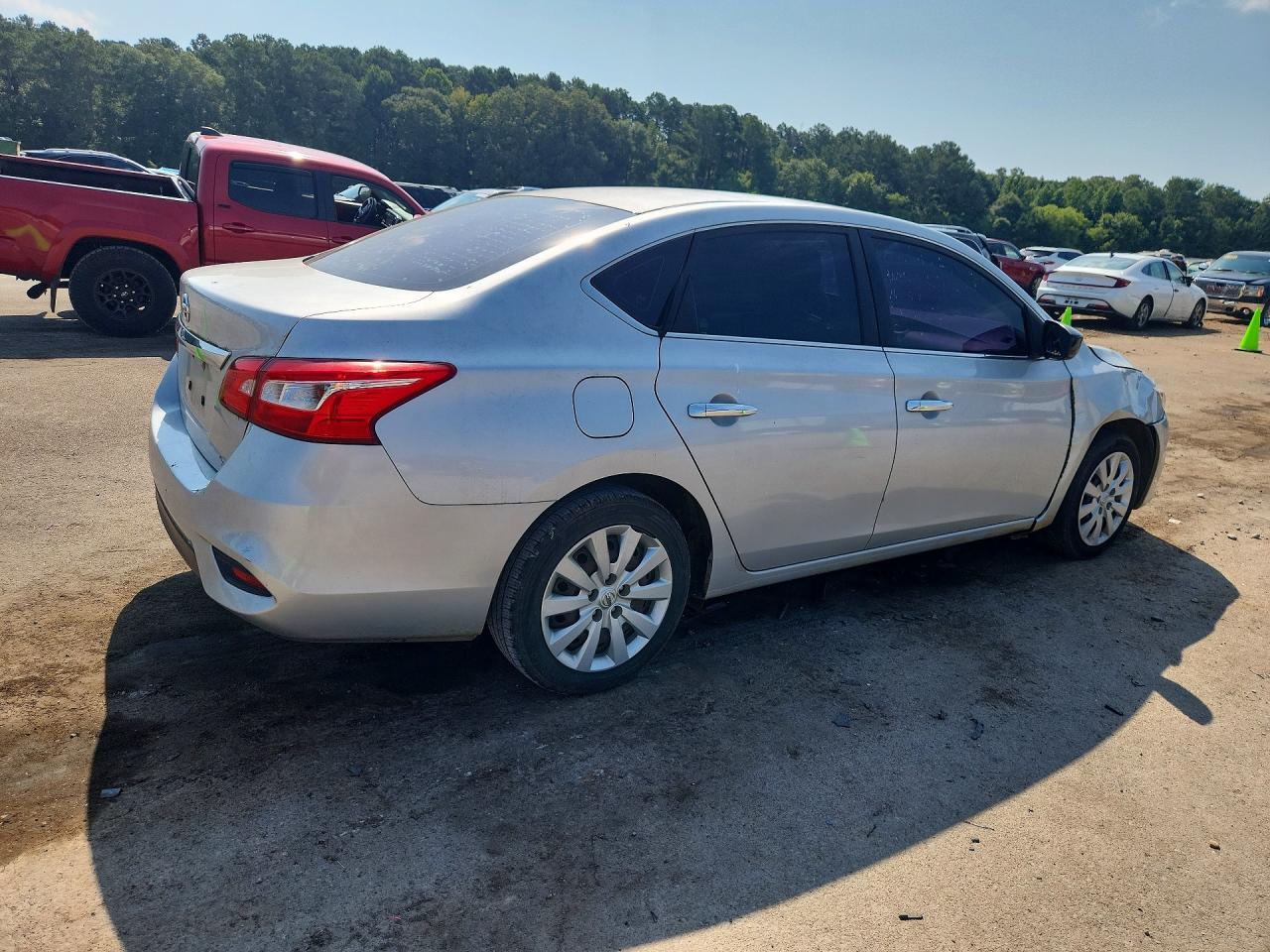 2019 Nissan Sentra S - Фото 3