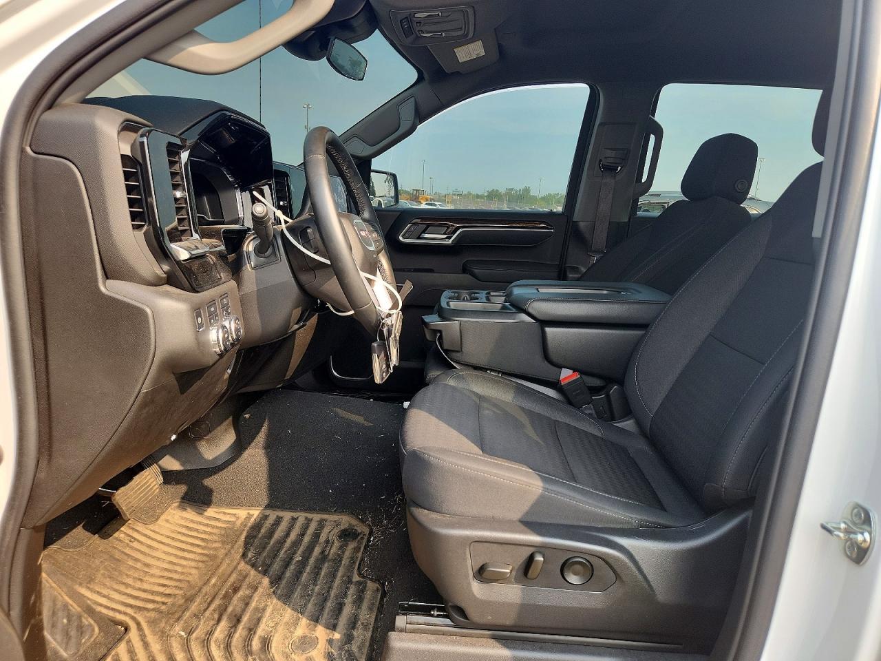 2025 GMC Sierra K1500 Elevation-L - Image 7