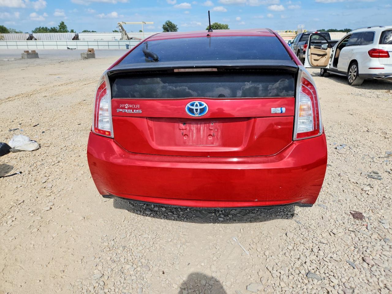 2013 Toyota Prius Two - Фото 6