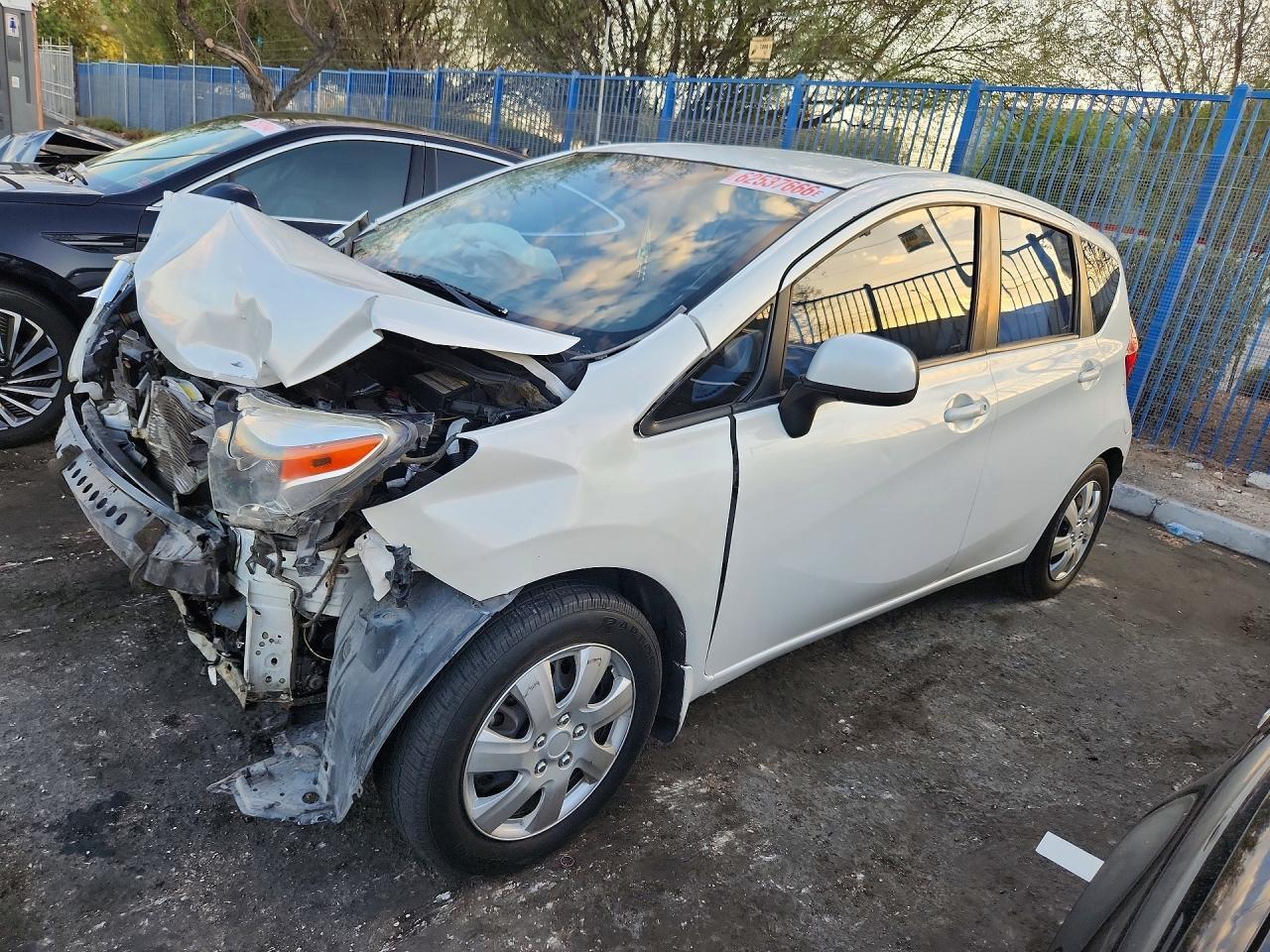 2014 Nissan Versa Note Sv