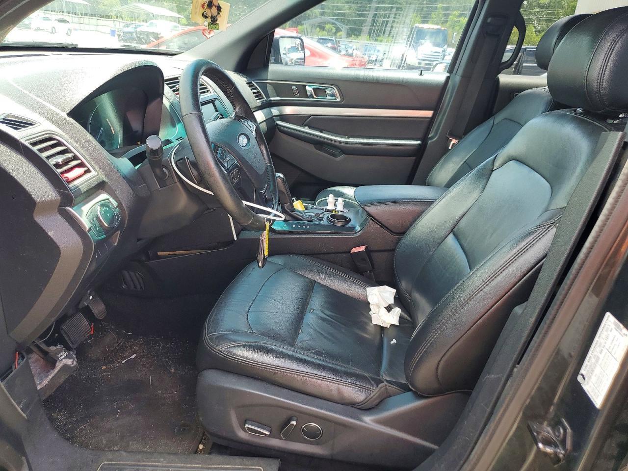 2016 Ford Explorer Xlt - Image 7