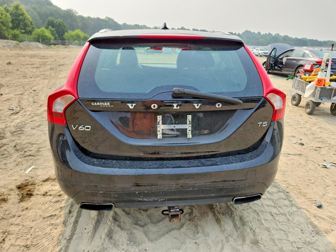 2015 Volvo V60 Premier - Фото 6
