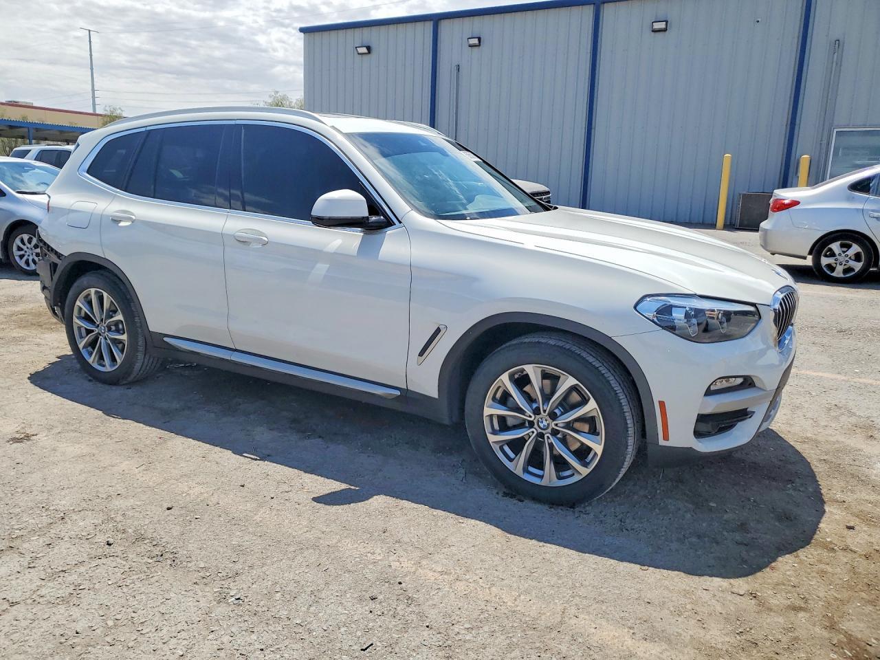 2019 BMW X3 Sdrive30I - Фото 4