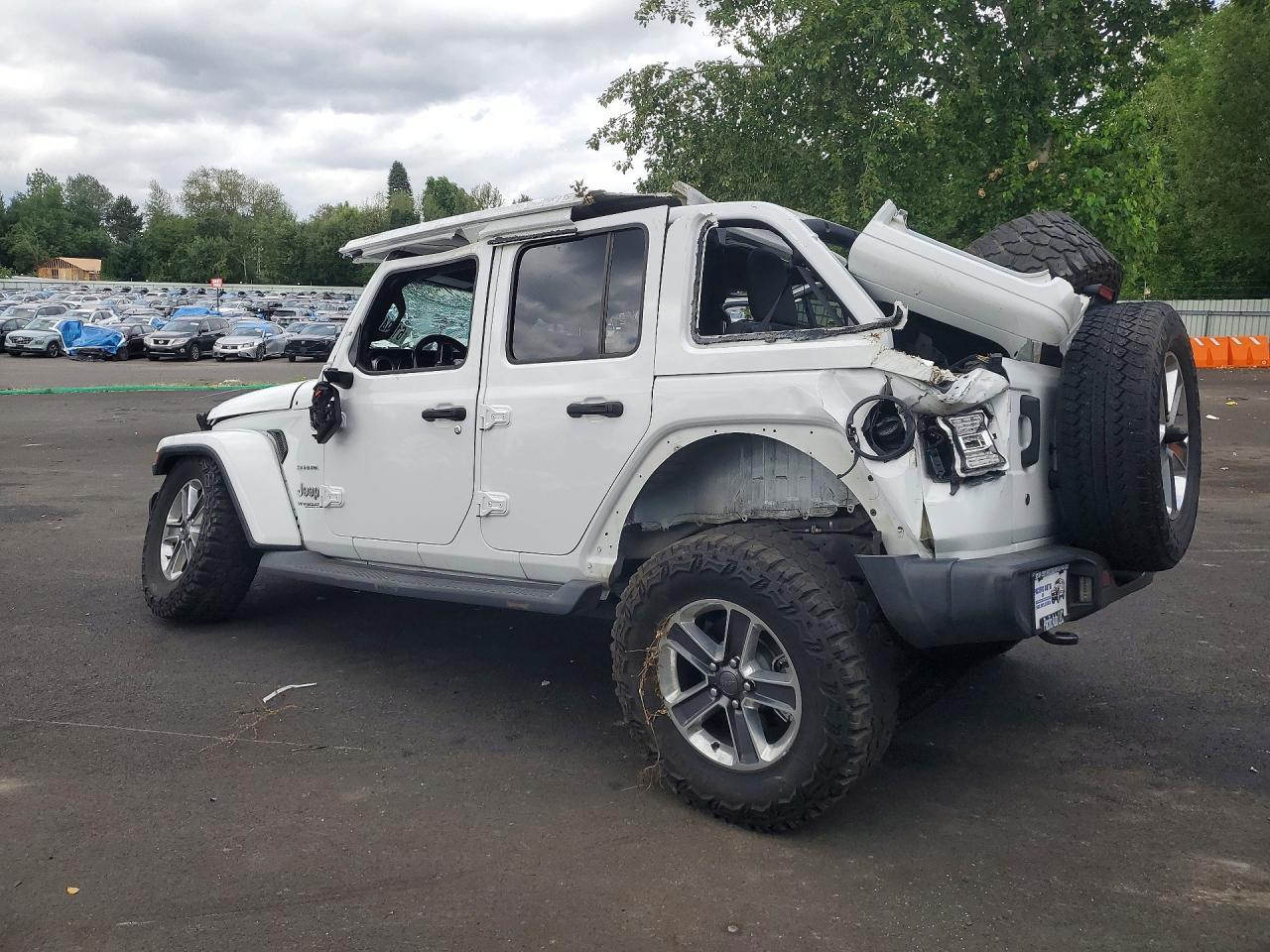 2018 Jeep Wrangler Unlimited Sahara - Фото 2
