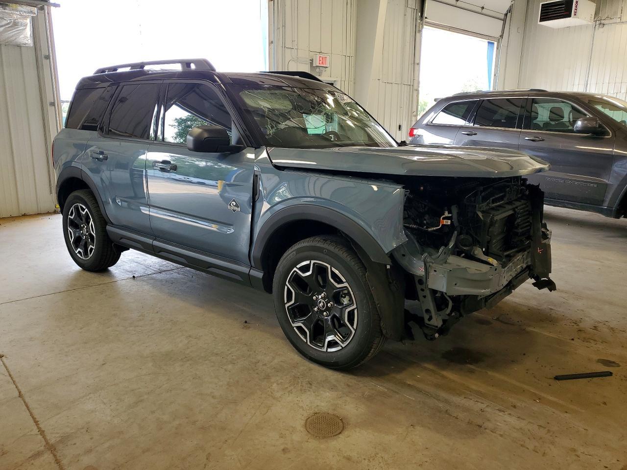 2025 Ford Bronco Sport Outer Banks - Фото 4