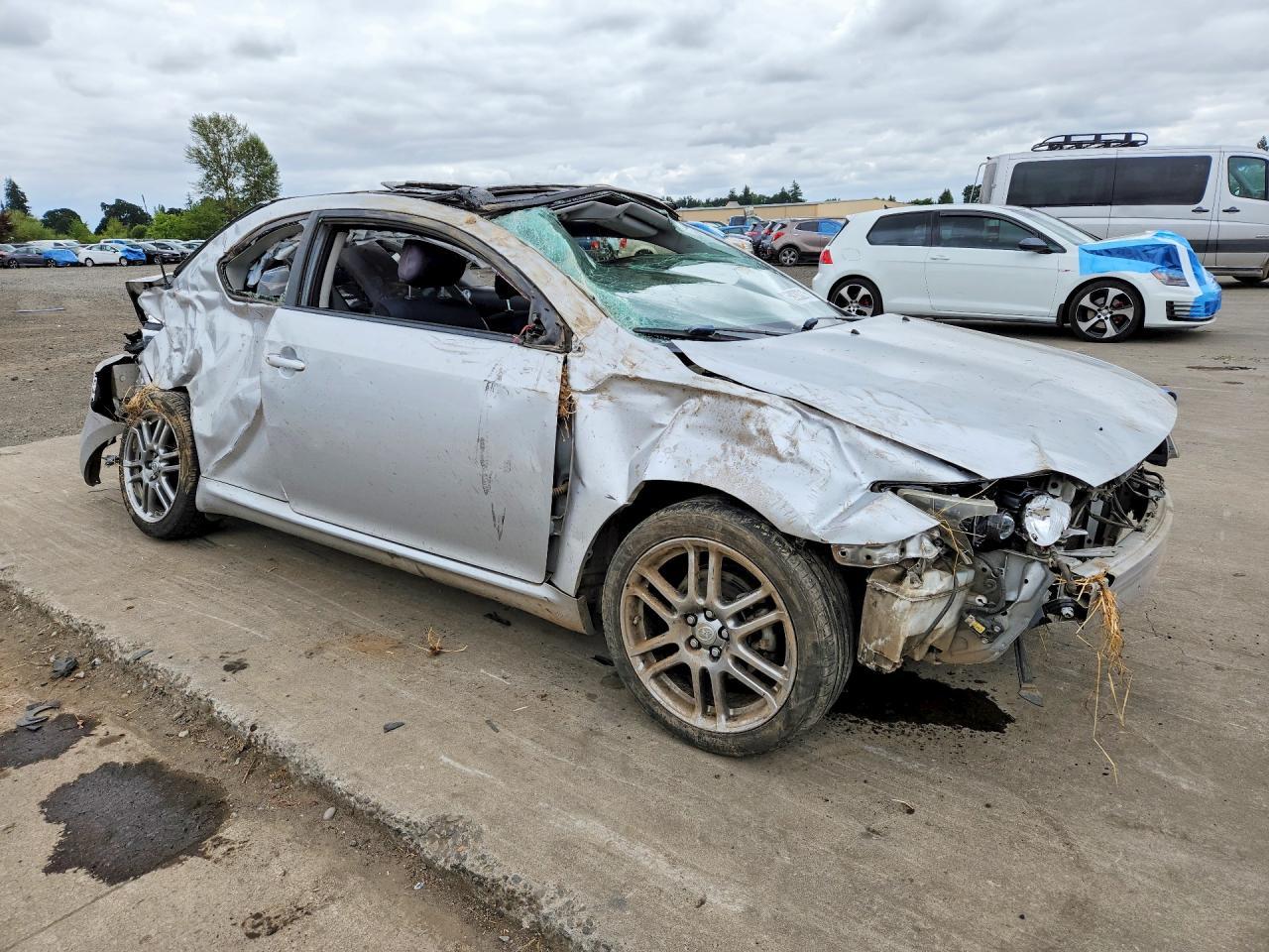2010 Scion Tc Base - Image 4