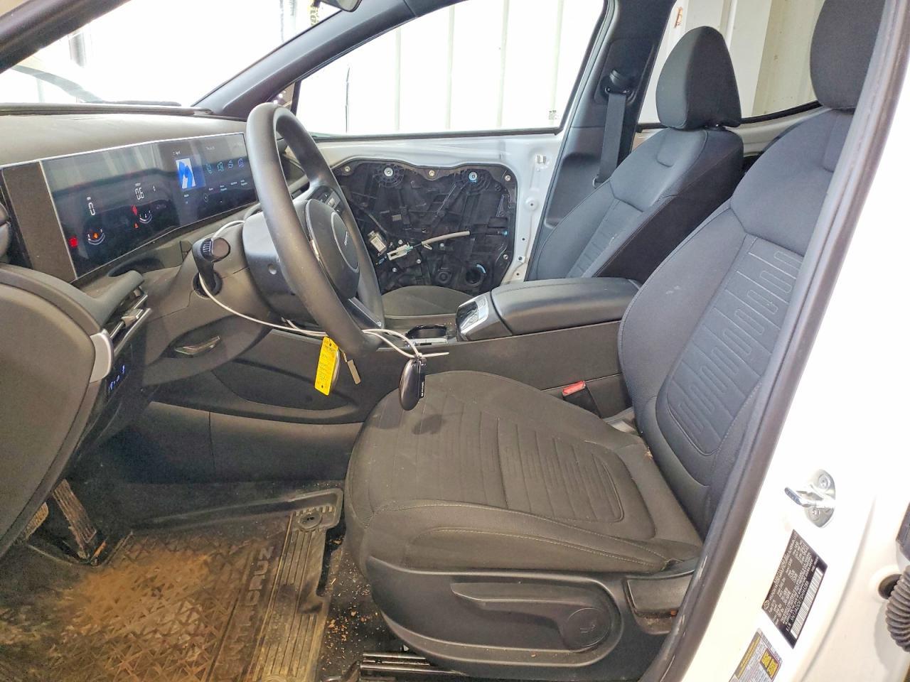 2025 Hyundai Santa Cruz Se - Image 7
