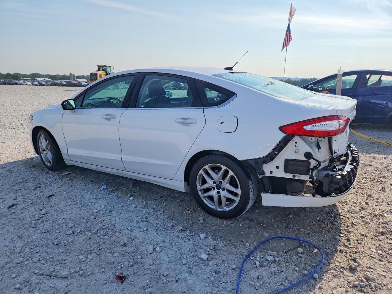 2015 Ford Fusion Se - Фото 2