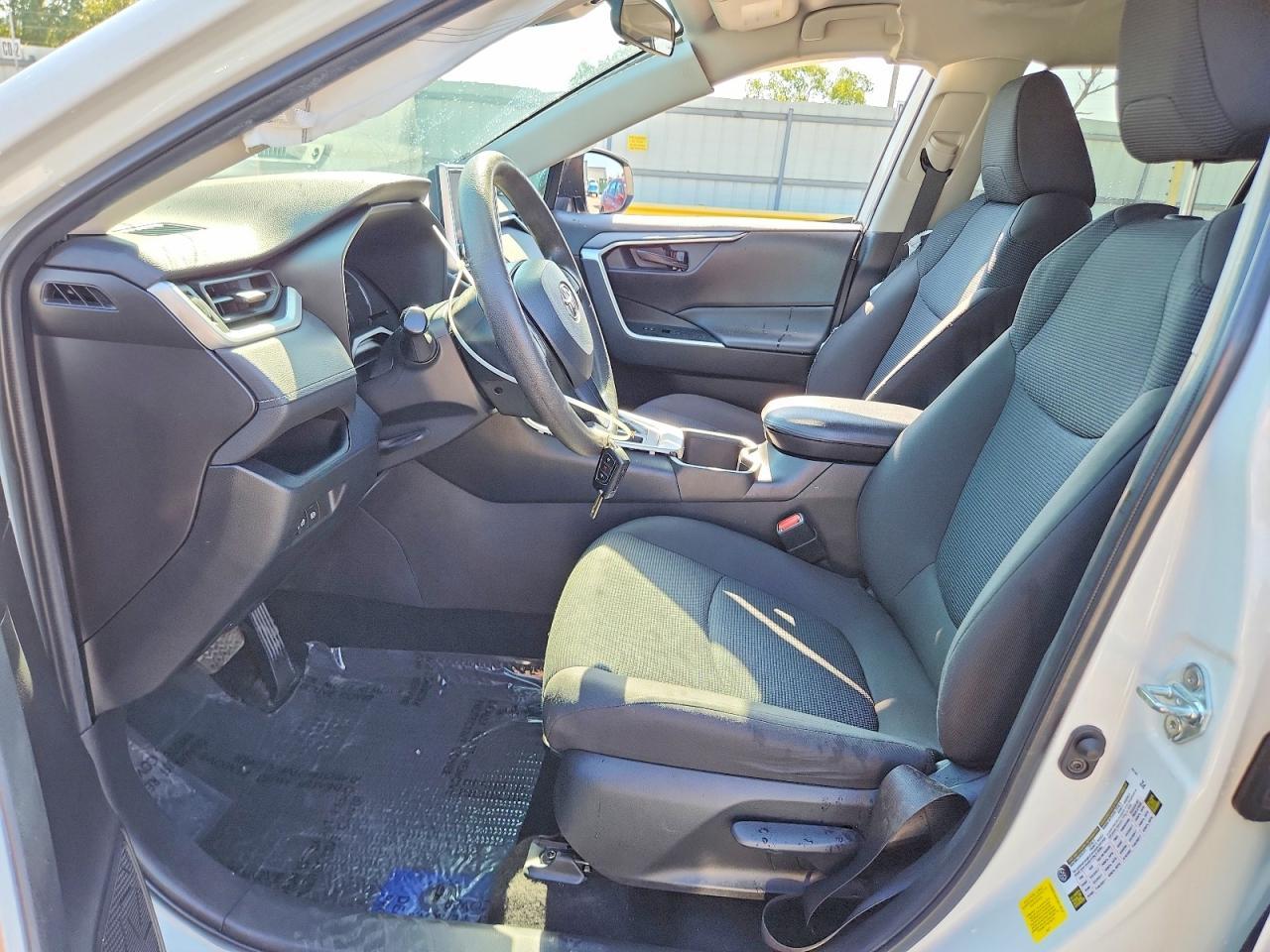 2023 Toyota Rav4 Le - Фото 7