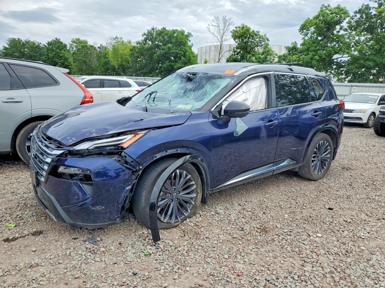 2024 Nissan Rogue Platinum