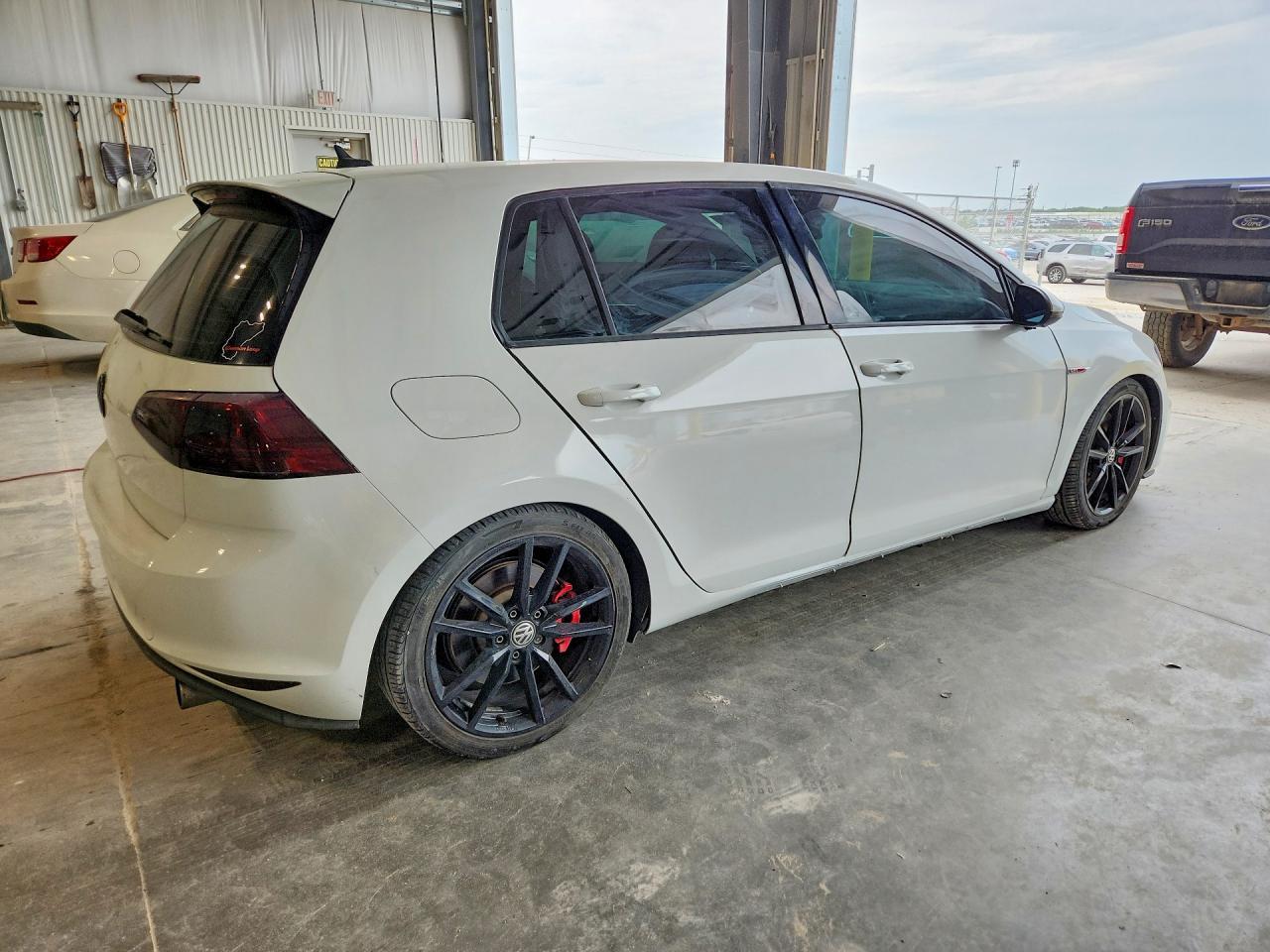 2016 Volkswagen Gti S/Se - Фото 3